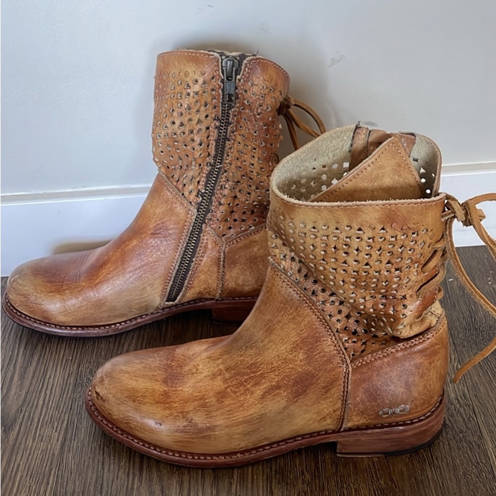 Bed Stu leather tie up boots
